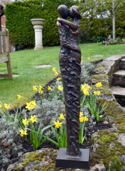 Statues & Sculptures Modern-Bronze Forever Love Modern Statue - 63cm Garden Sculpture
