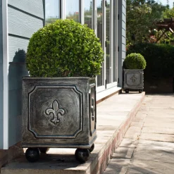 Statues & Sculptures Square-Fleur-De-Lis Metal Garden Planter