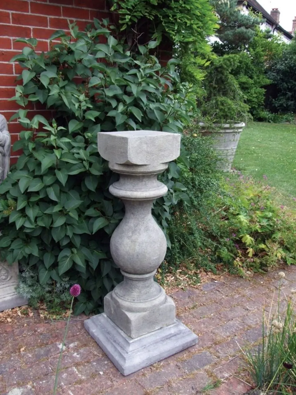 Statues & Sculptures Plinths & Pedestals-Grand Baluster Column Stone Garden Pedestal