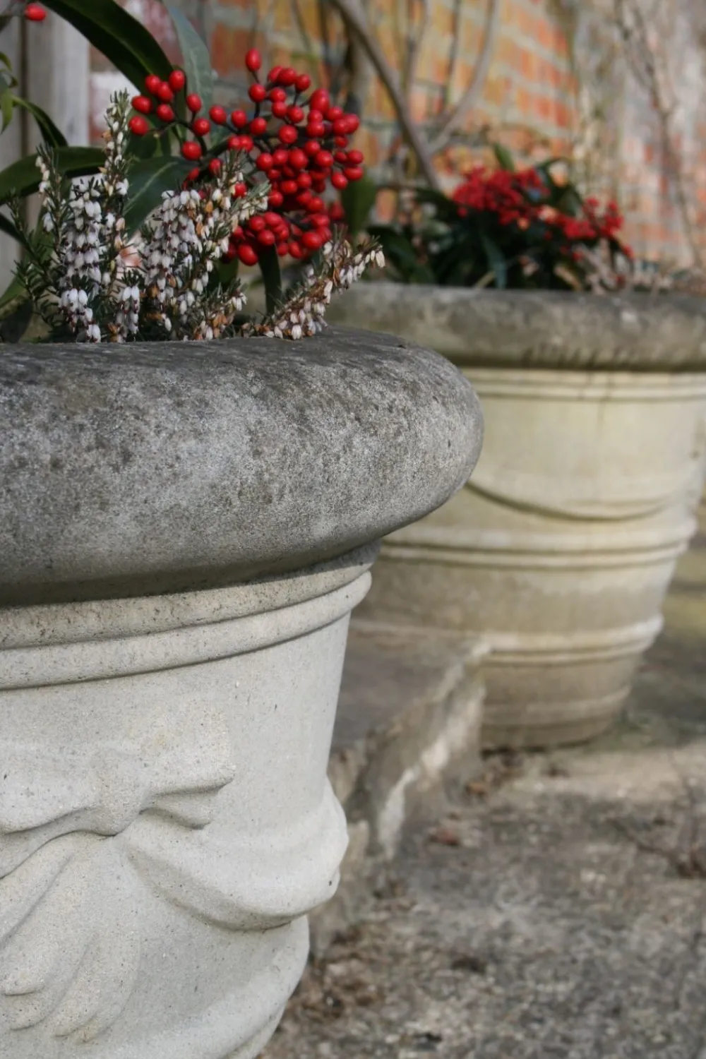 Statues & Sculptures Large|Round-Ribbon Vase 12" Stone Garden Planter